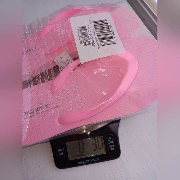 Old Navy Flip-Flop Sandals Girl's NWT - Picture 5 of 5